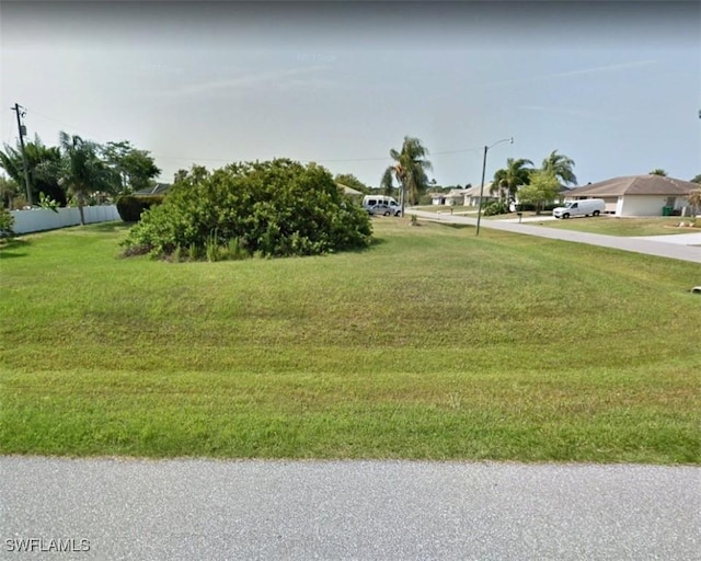 Listing photo 3 for 10163 Castanet Ave, Englewood FL 34224