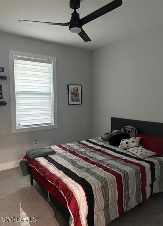 bedroom featuring ceiling fan