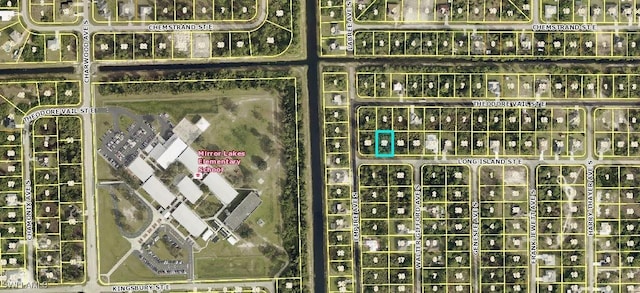 Listing photo 2 for 705 Long Island St E, Lehigh Acres FL 33974