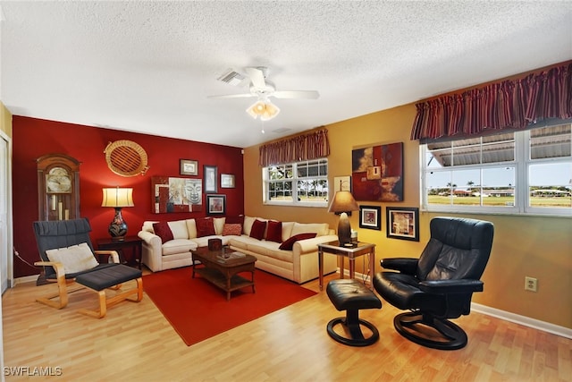 6942 Edgewater Cir, Fort Myers, FL 33919