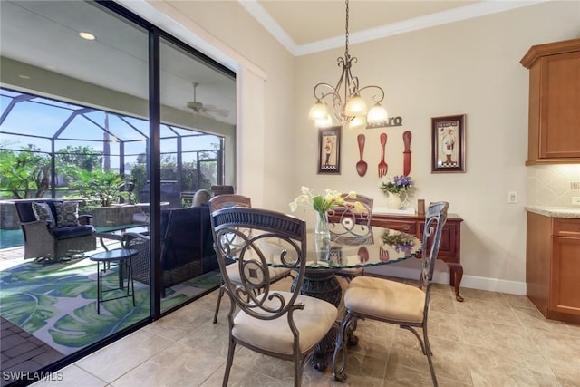 dining area with ornamental molding