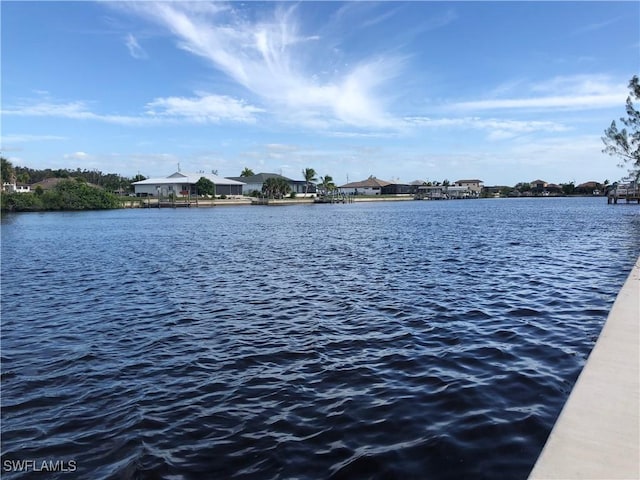 Listing photo 2 for 1727 NW 44th Ave, Cape Coral FL 33993