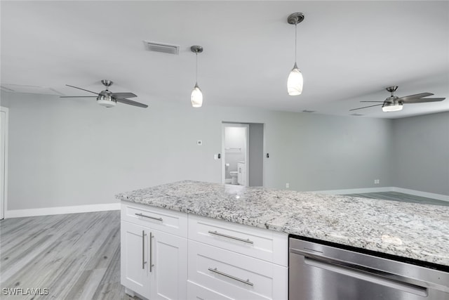 kitchen featuring light wood finished floors, visible vents, baseboards, white cabinetry, and pendant lighting