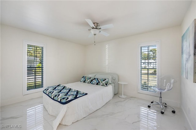 bedroom with ceiling fan