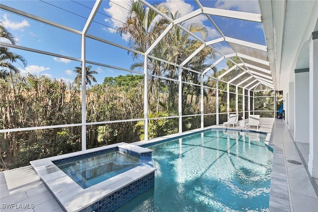 3747 Fountainhead Ln, Naples, FL 34103 - view of pool featuring a pool with connected hot tub, a lanai, and a patio