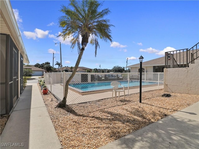 view of swimming pool