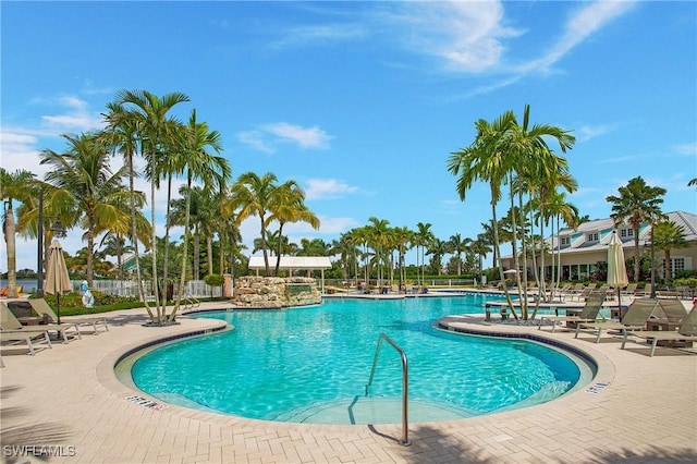 view of swimming pool featuring a patio