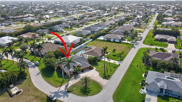 birds eye view of property featuring a residential view