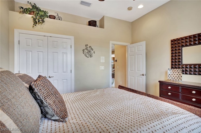 bedroom with a closet