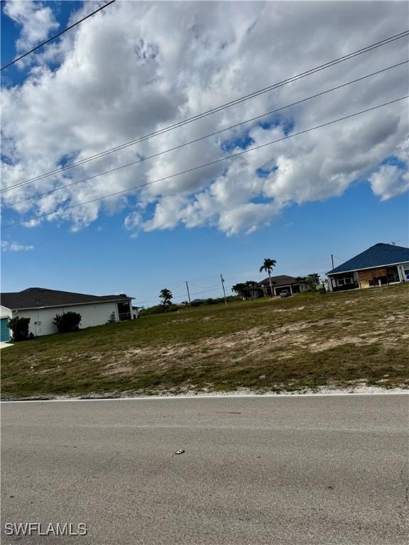 401 Kismet Pkwy W, Cape Coral, FL 33993