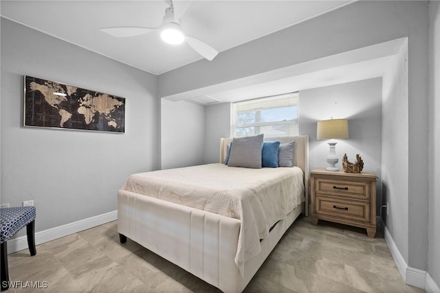 bedroom featuring ceiling fan