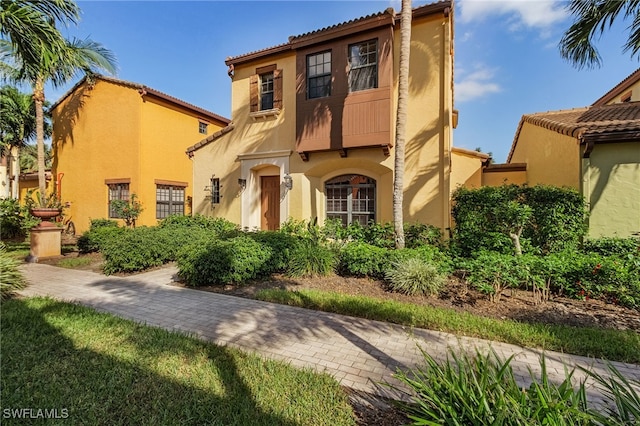 view of mediterranean / spanish house