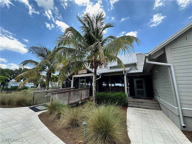 view of property entrance