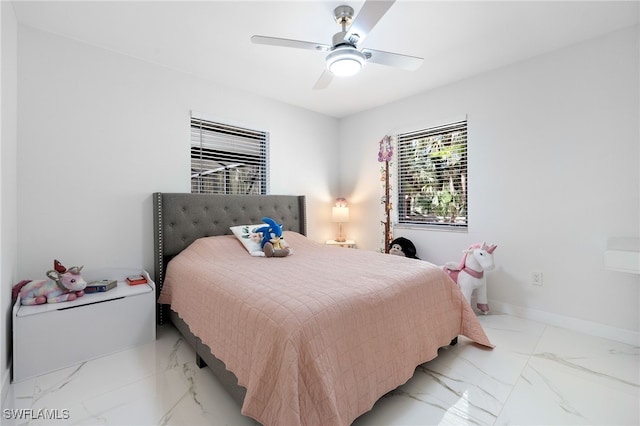 bedroom with ceiling fan