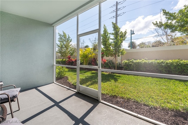 view of unfurnished sunroom