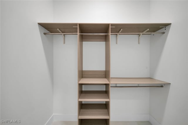 2125 Trafalgar Pkwy, Cape Coral, FL 33991 - view of spacious closet