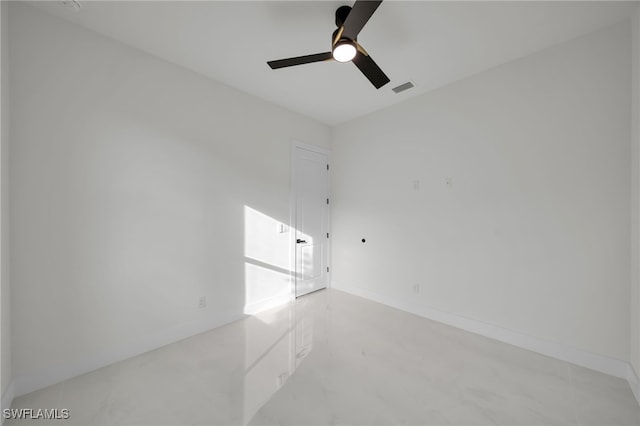 2125 Trafalgar Pkwy, Cape Coral, FL 33991 - unfurnished room featuring ceiling fan and baseboards