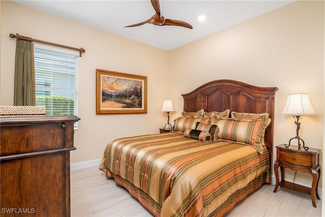 bedroom with ceiling fan