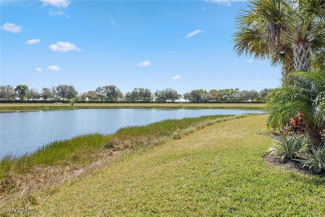 2720 Amaranda Ct, Naples, FL 34114 - property view of water