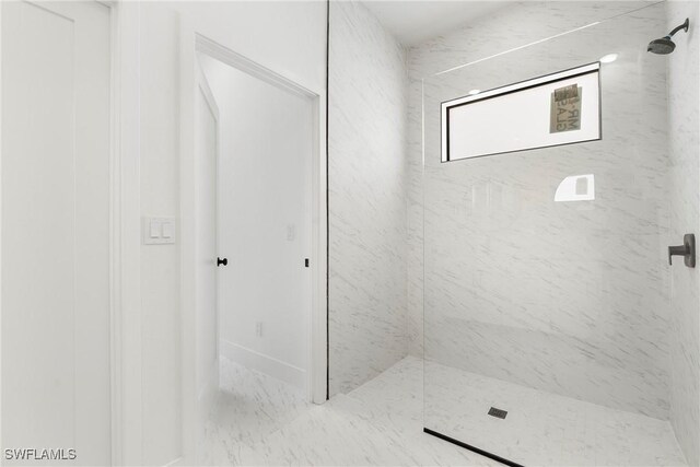 3173 Sunshine Blvd NW, Lehigh Acres, FL 33971 - bathroom with a tile shower