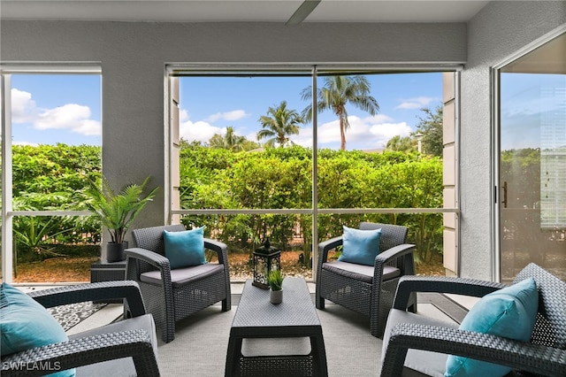 view of sunroom / solarium