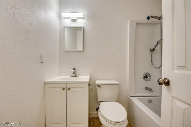 315 SE 22nd Ter, Cape Coral, FL 33990 - photo 9