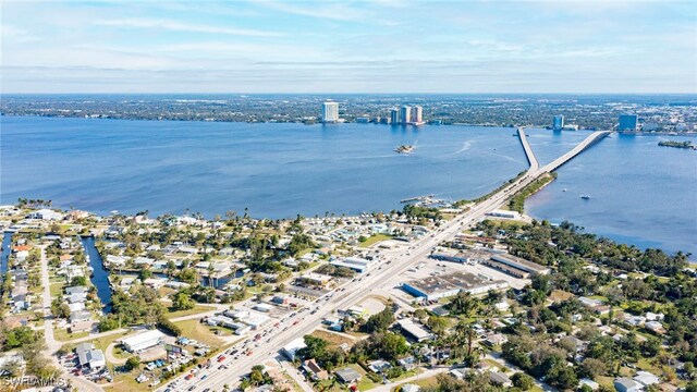 1171 N Tamiami Trl, North Fort Myers, FL 33903