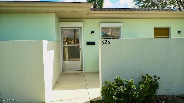 view of entrance to property