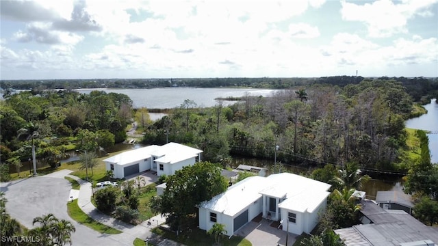 bird's eye view featuring a water view