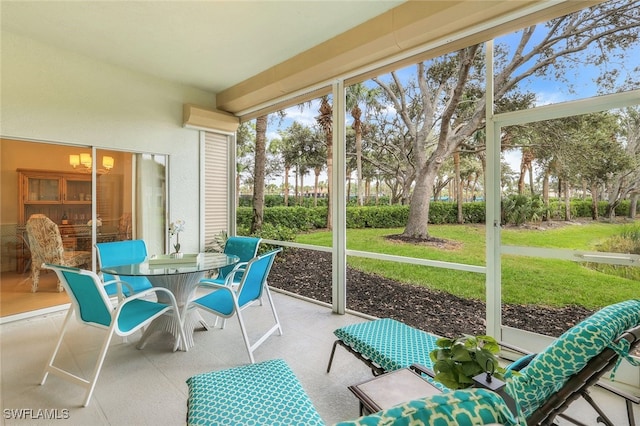 view of sunroom / solarium