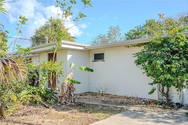 view of side of property