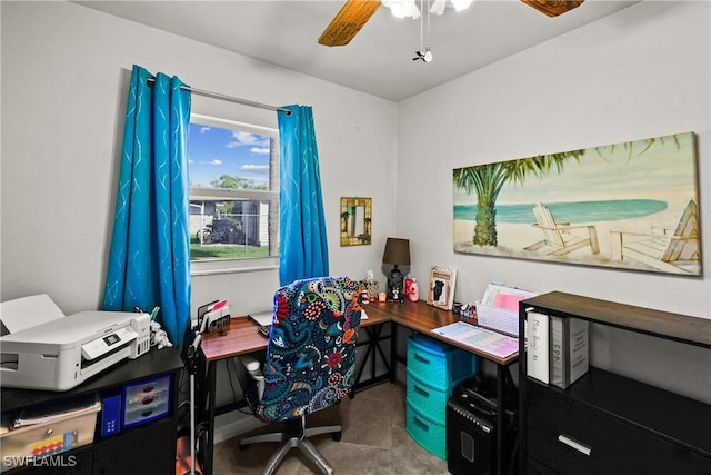office with ceiling fan
