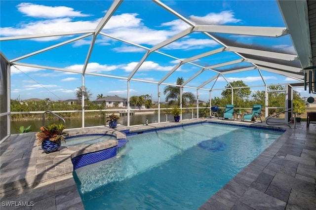 view of swimming pool featuring an in ground hot tub, a water view, a lanai, and a patio