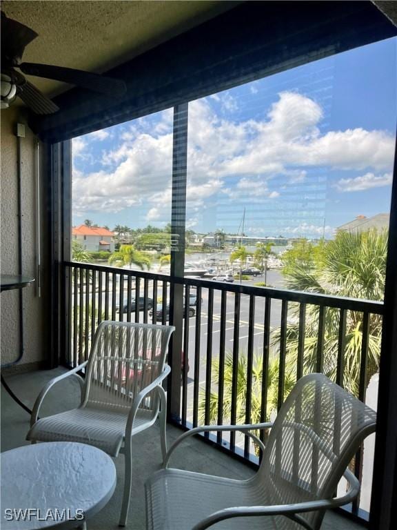 balcony with ceiling fan