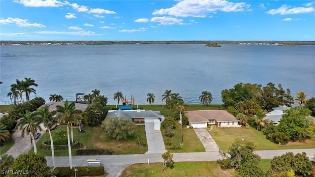 4071 E River Dr, Fort Myers, FL 33916 - birds eye view of property featuring a water view