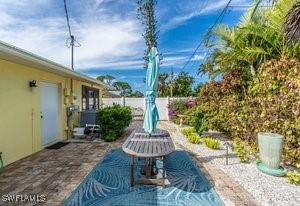 595 103rd Ave, Naples, FL 34108 - exterior space featuring a patio