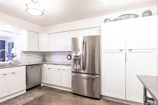 1331 S Brandywine Cir, Fort Myers, FL 33919