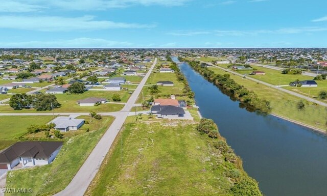 Listing photo 2 for 428 NW 9th St, Cape Coral FL 33993