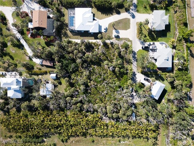 13371 Almond Dr, Fort Myers, FL 33908 - photo 4
