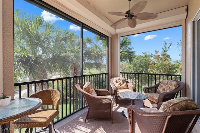 sunroom / solarium with ceiling fan