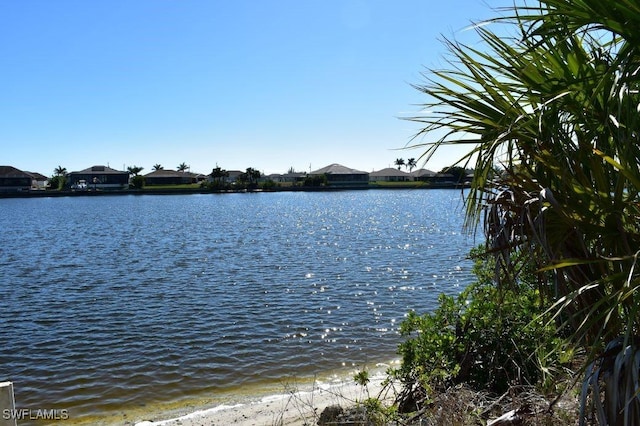 Listing photo 3 for 4304 NW 36th St, Cape Coral FL 33993