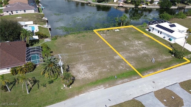 Listing photo 3 for 431 SE 7th St, Cape Coral FL 33990