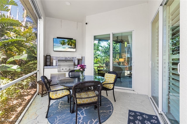 view of sunroom / solarium