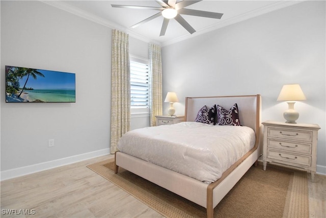 bedroom featuring light wood-type flooring, crown molding, and ceiling fan