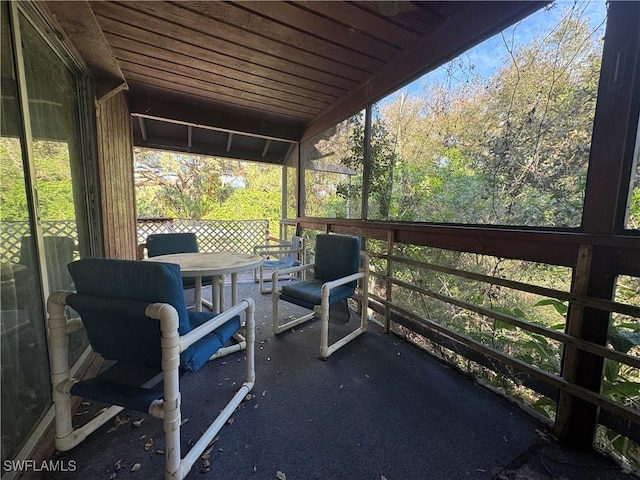 view of sunroom / solarium