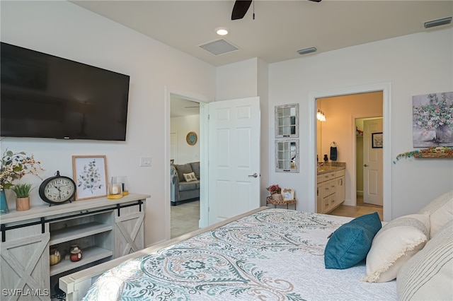 bedroom with ceiling fan