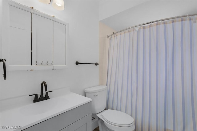 14819 Randolph Ct, Fort Myers, FL 33905 - full bath with vanity, toilet, and a shower with curtain
