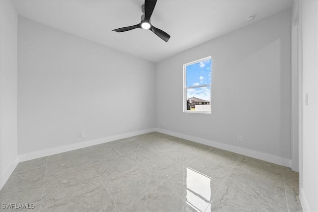 empty room with ceiling fan