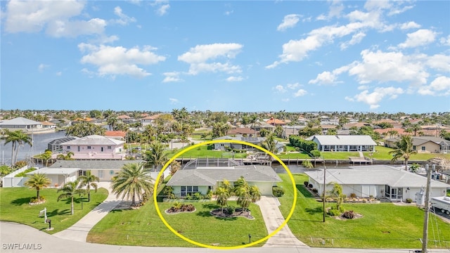 bird's eye view with a residential view