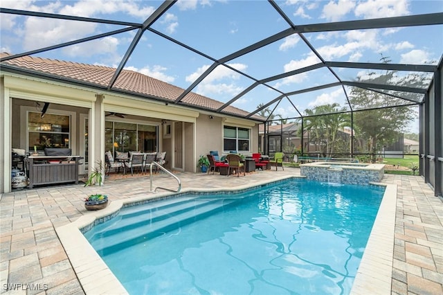 outdoor pool with a ceiling fan, outdoor dining space, a patio area, an in ground hot tub, and a lanai